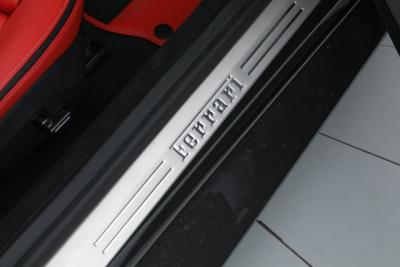 2025 Ferrari ROMA SPIDER