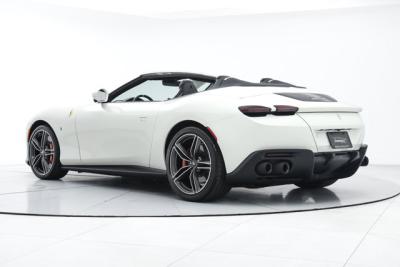 2025 Ferrari ROMA SPIDER