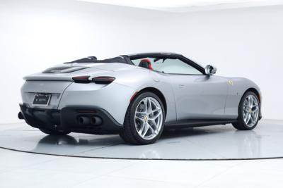 2026 Ferrari ROMA SPIDER