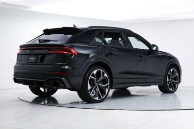 2024 Audi RS Q8