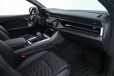 2024 Audi RS Q8