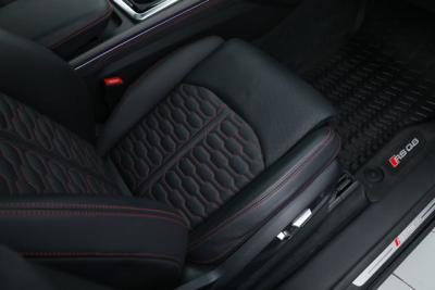 2024 Audi RS Q8