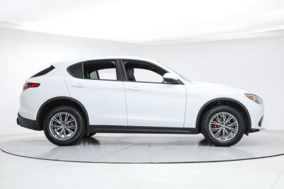 2023 Alfa Romeo Stelvio