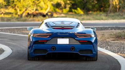 2025 Maserati MC20 Icona