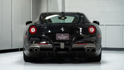 2016 Ferrari F12berlinetta