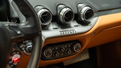 2016 Ferrari F12berlinetta