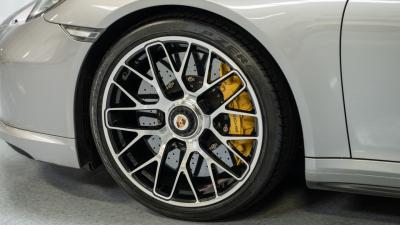2014 Porsche 911 Turbo S Coupe