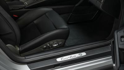 2014 Porsche 911 Turbo S Coupe