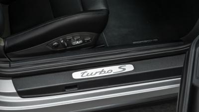 2014 Porsche 911 Turbo S Coupe