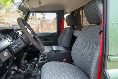 1990 Land Rover 90 Pick-up with canvas top &ldquo;Restored-rebuilt-renewed&rdquo;