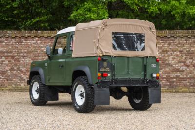 1990 Land Rover 90 Pick-up with canvas top &ldquo;Restored-rebuilt-renewed&rdquo;