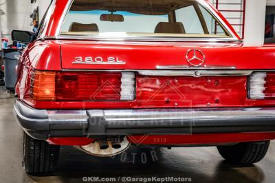 1985 Mercedes - Benz 380-Class