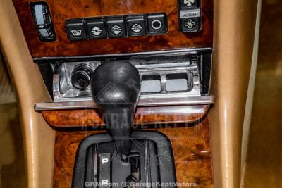 1985 Mercedes - Benz 380-Class