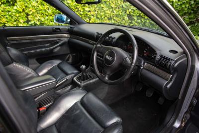 2001 Audi RS4 AVANT