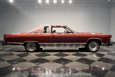 1979 Lincoln Continental Town Coupe
