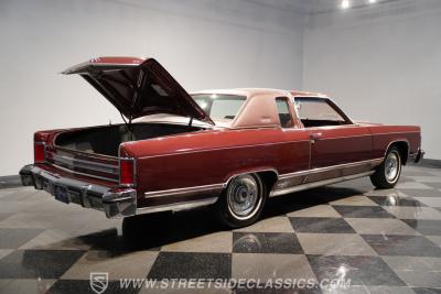 1979 Lincoln Continental Town Coupe