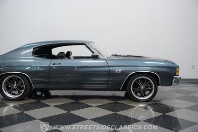 1971 Chevrolet Chevelle SS 454 Tribute