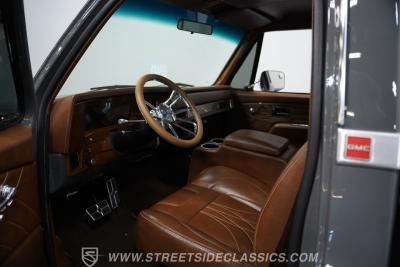 1983 GMC C1500 Restomod