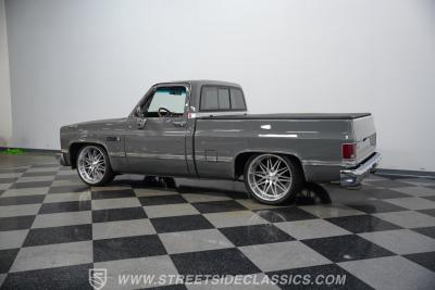 1983 GMC C1500 Restomod