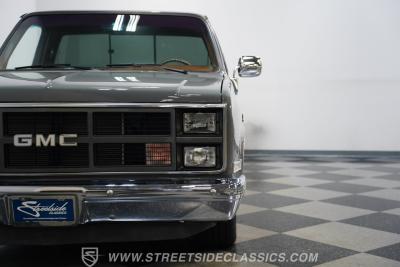 1983 GMC C1500 Restomod