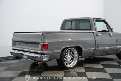 1983 GMC C1500 Restomod