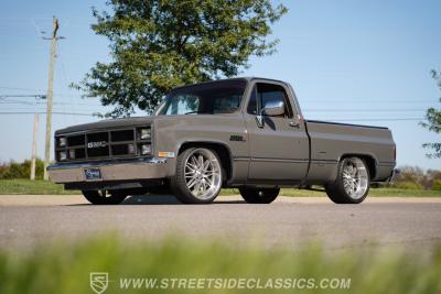 1983 GMC C1500 Restomod