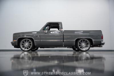 1983 GMC C1500 Restomod
