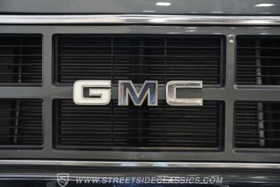 1983 GMC C1500 Restomod