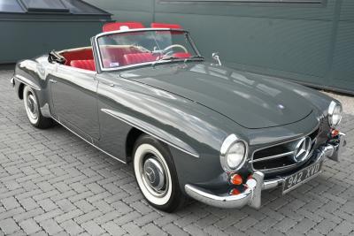 1961 Mercedes - Benz 190SL
