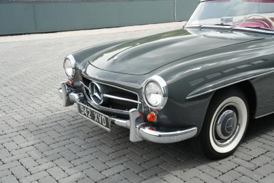 1961 Mercedes - Benz 190SL
