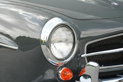 1961 Mercedes - Benz 190SL