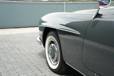 1961 Mercedes - Benz 190SL