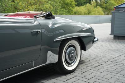 1961 Mercedes - Benz 190SL