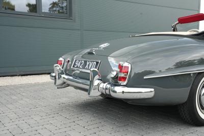 1961 Mercedes - Benz 190SL