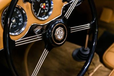 1962 MG MGA MK II BRITISH RACING GREEN
