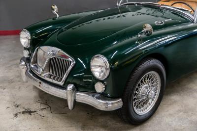 1962 MG MGA MK II BRITISH RACING GREEN