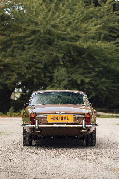 1972 Jaguar XJ12