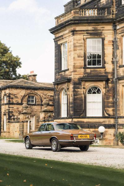 1972 Jaguar XJ12