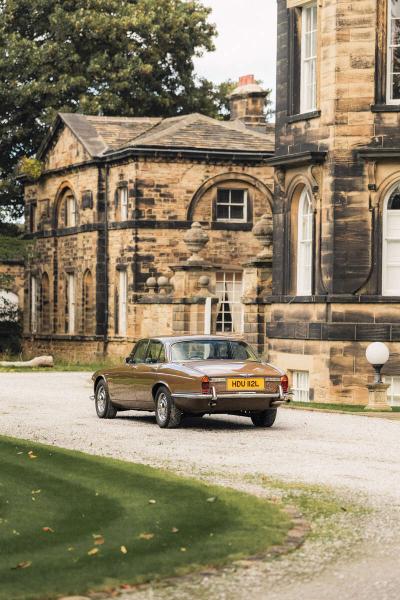 1972 Jaguar XJ12