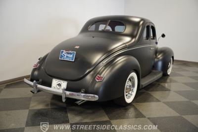 1940 Ford Deluxe Coupe