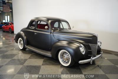 1940 Ford Deluxe Coupe