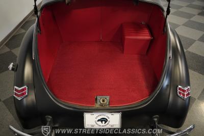 1940 Ford Deluxe Coupe