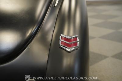 1940 Ford Deluxe Coupe