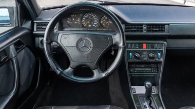 1995 Mercedes - Benz E 500 Limited