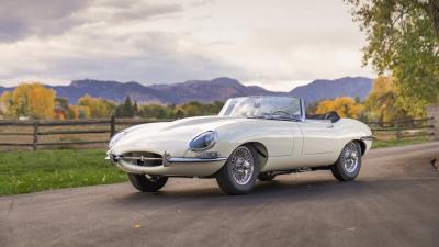 1961 Jaguar E-Type Series 1 3.8 Roadster