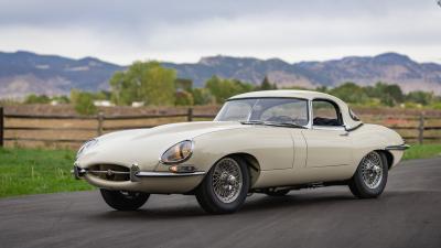 1961 Jaguar E-Type Series 1 3.8 Roadster