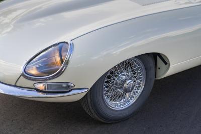 1961 Jaguar E-Type Series 1 3.8 Roadster