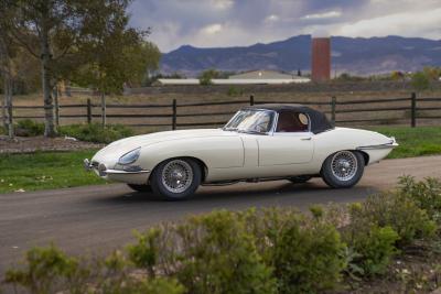 1961 Jaguar E-Type Series 1 3.8 Roadster