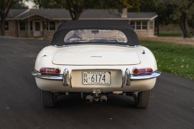 1961 Jaguar E-Type Series 1 3.8 Roadster