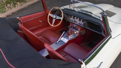 1961 Jaguar E-Type Series 1 3.8 Roadster